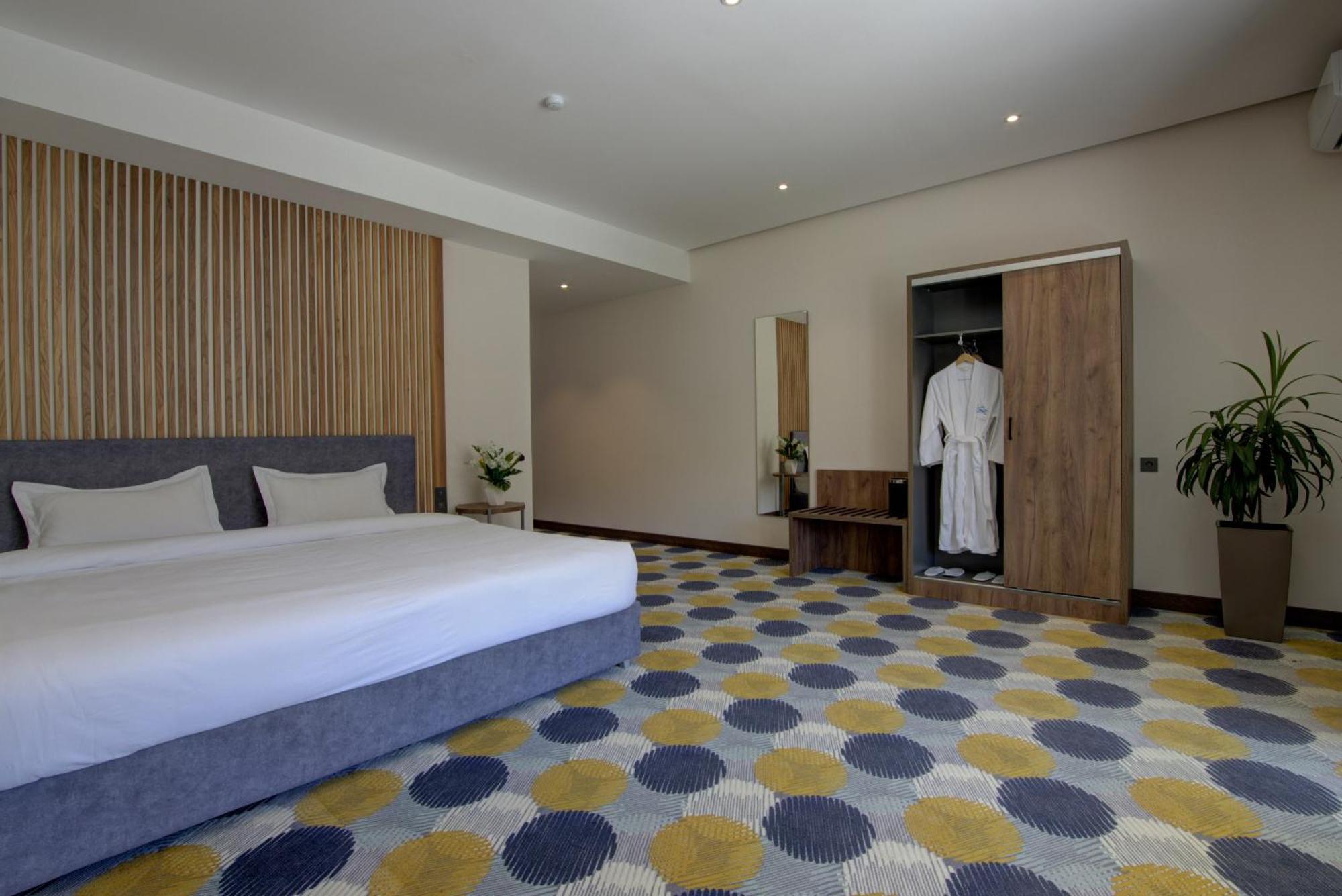 Grand Khan Tengri 4* Naryn Ngoại thất bức ảnh